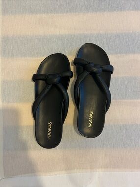 Kaanas Black Knotted Leather Slide Sandals